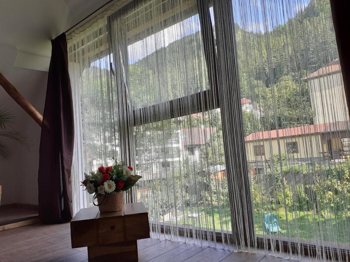 R-House Apartment Brasov Exterior photo