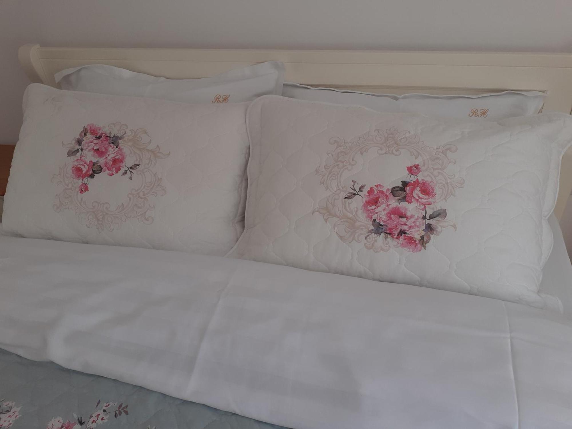 R-House Apartment Brasov Room photo